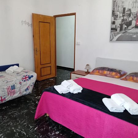 Homebetty Vado Ligure Dış mekan fotoğraf